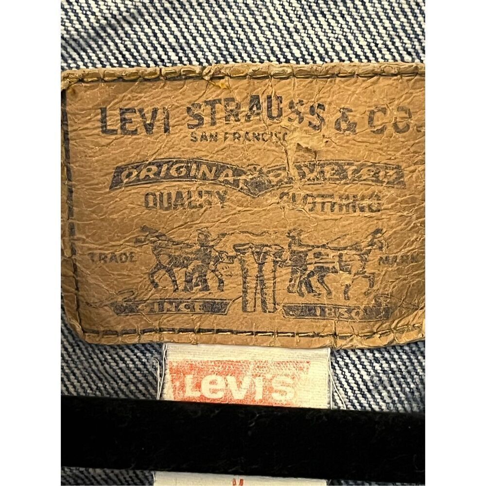 Vintage Levi’s Batwing Label Denim Trucker Jacket M - Picture 6 of 7